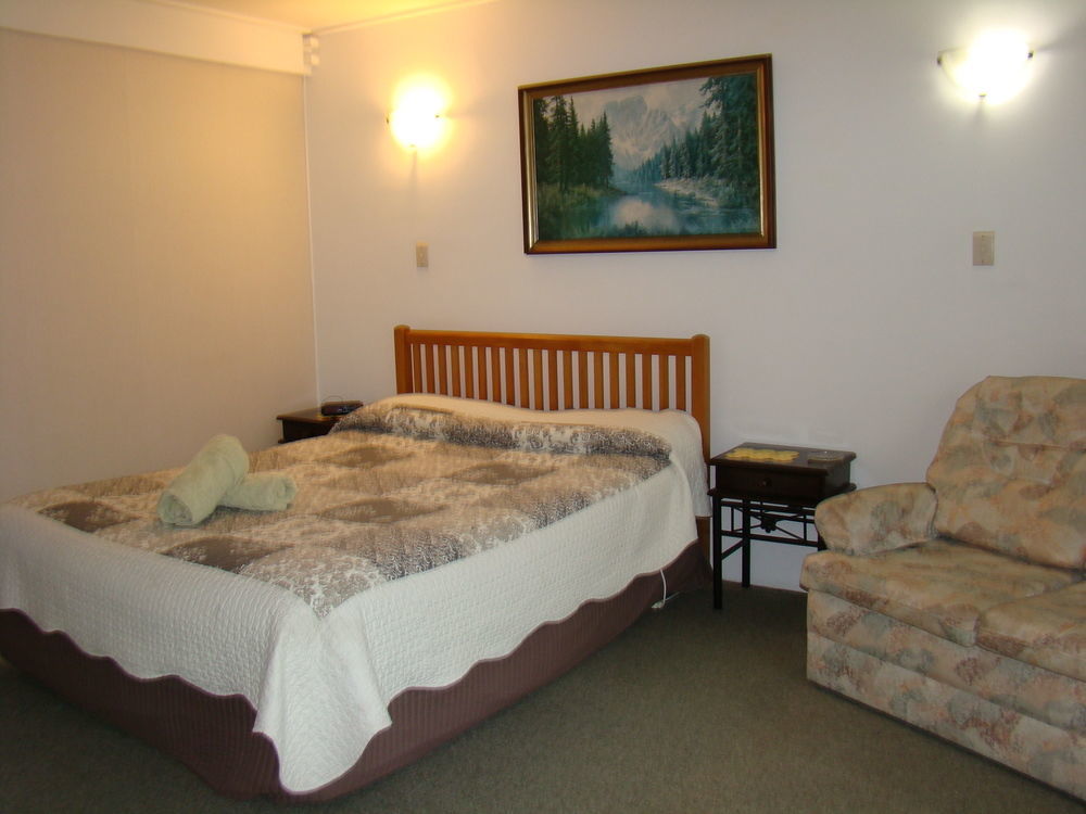 Avalon Motel Thames - Wenzel Motels מראה חיצוני תמונה